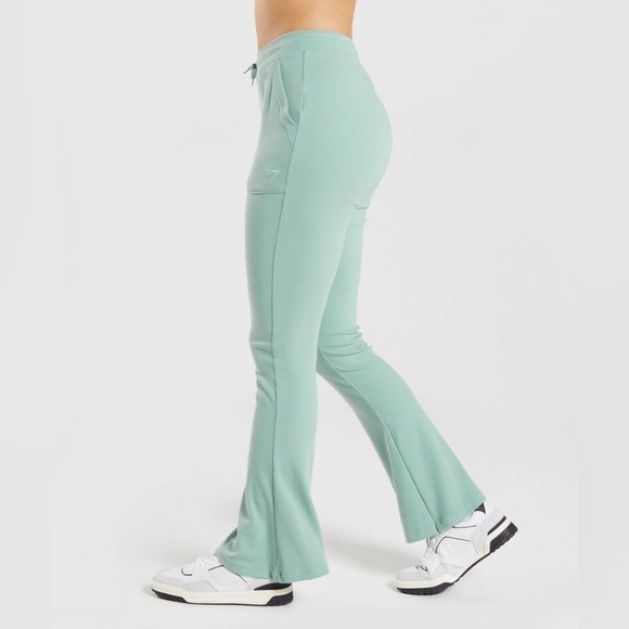 Gymshark Pause Ribbed Pant - Picture 3 of 9